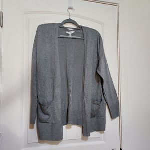 Time and tru Gray cardigan with pockets small  SNAG in back of neck preowned